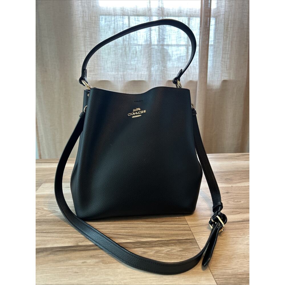 COACH Town Bucket Bag Black Pebbled Leather Large Gold/Black w/ crossbody strap